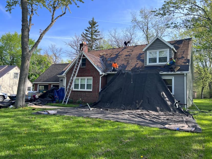 Outstanding Roofing Services Award's image